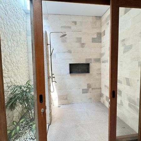 Nova Guest House Canggu Zewnętrze zdjęcie